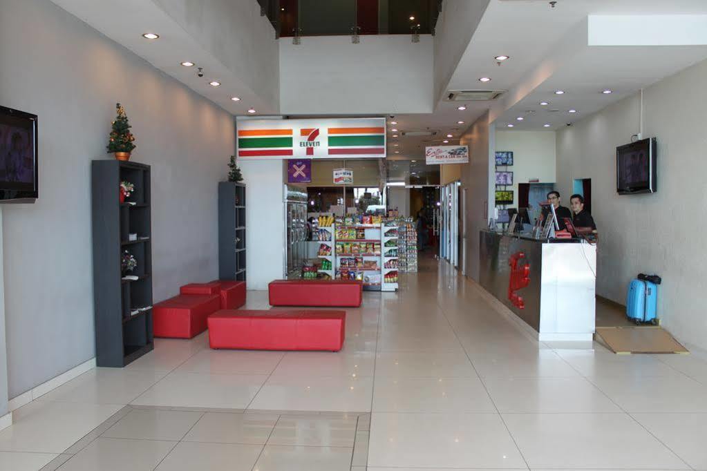 Tune - 1borneo 3*